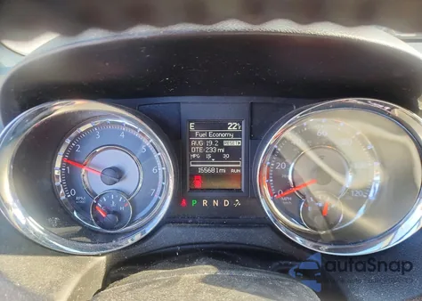 2015 Chrysler Town & Country S z USA, uszkodzony, nr VIN 2C4RC1HG2FR563247